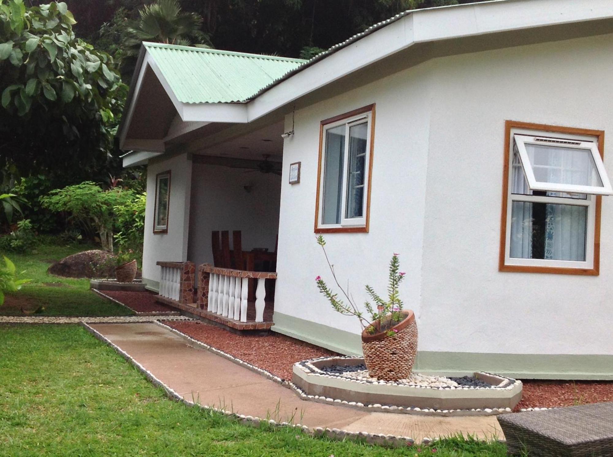 Sea View Lodge Baie Sainte Anne Rum bild