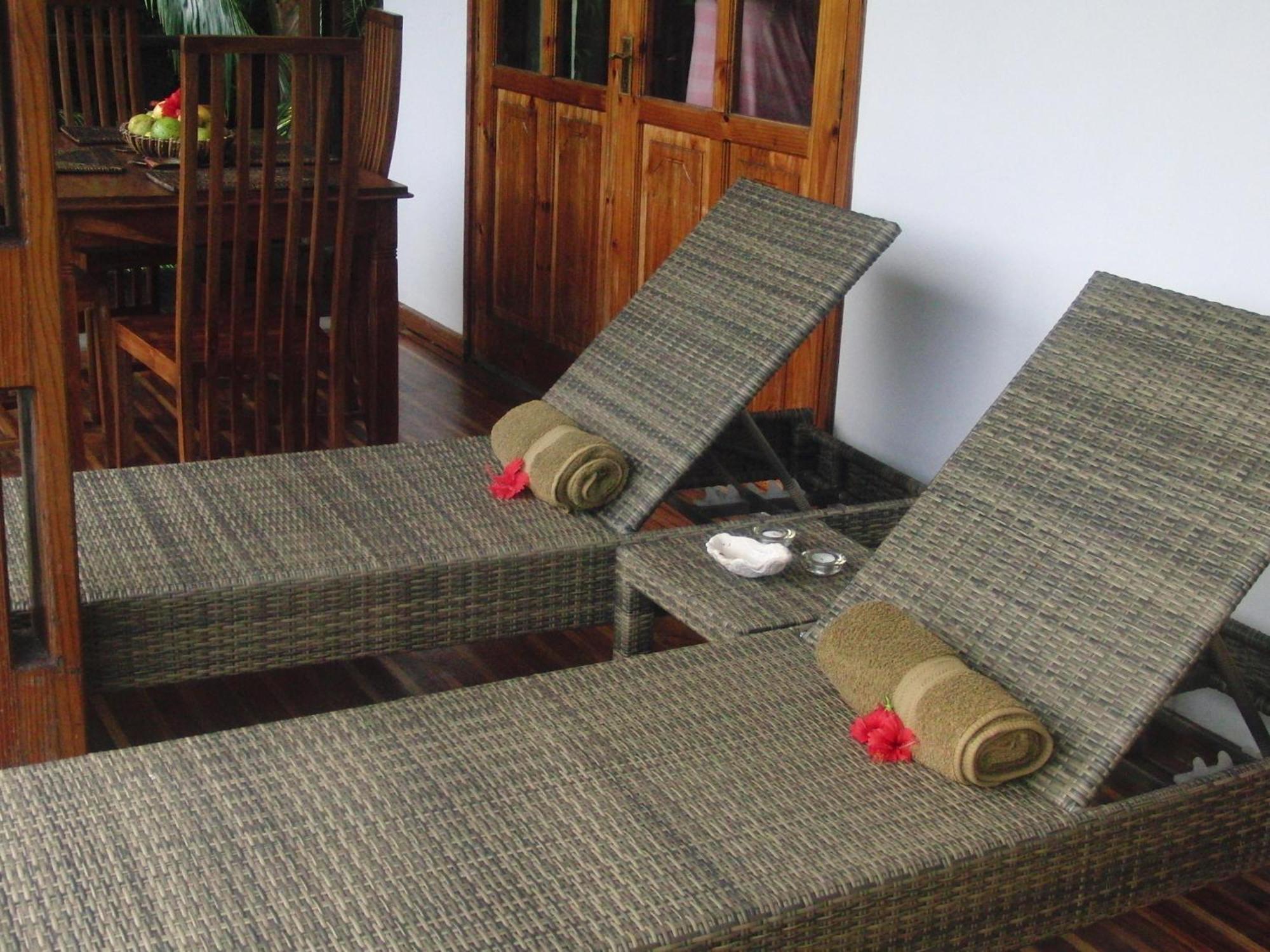 Sea View Lodge Baie Sainte Anne Rum bild